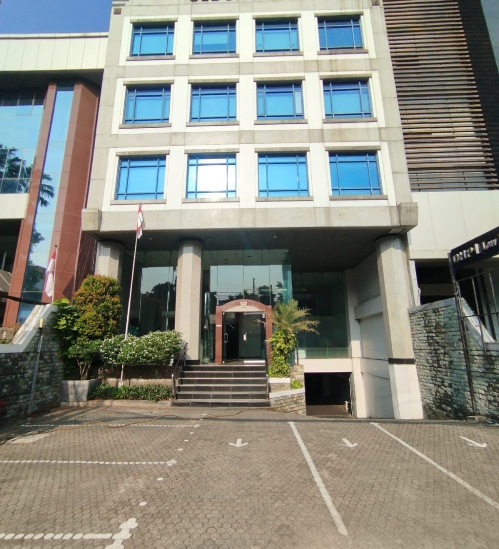 Eksterior (Tampilan Depan)