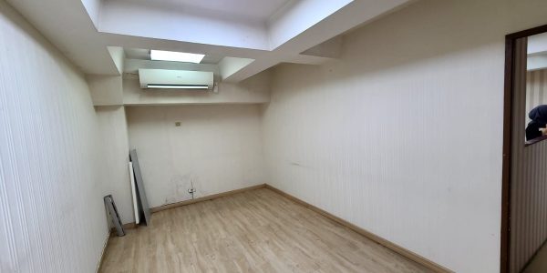 Interior (Ruangan)